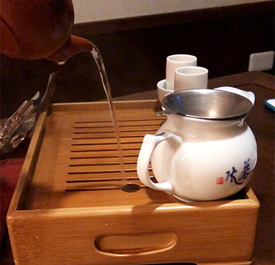 台湾台中旅行　台湾茶のお店「無為草堂」